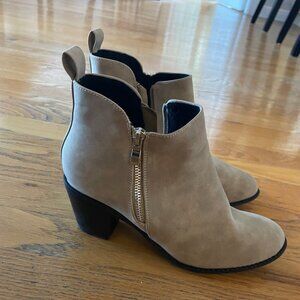 Allegra K Women's Tan Boots Size 7.5